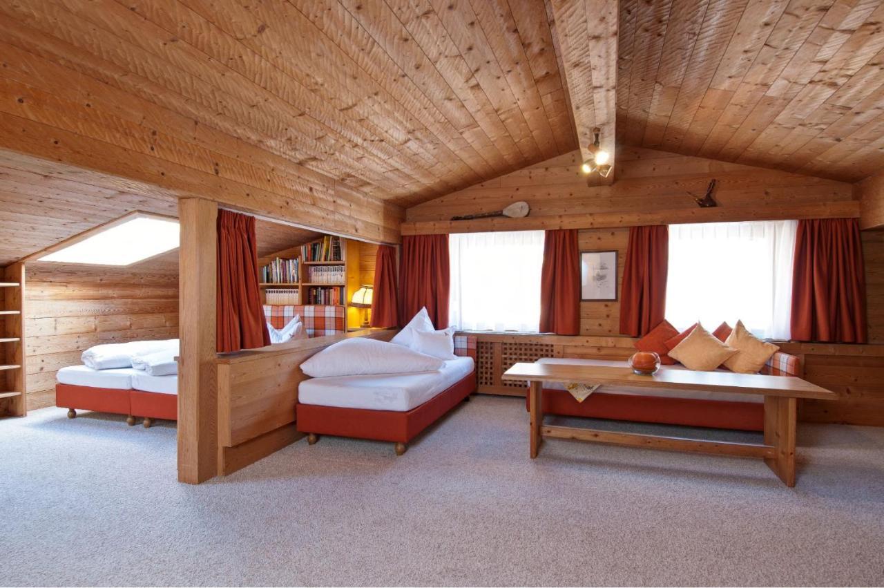 Hotel Toni Galtür エクステリア 写真