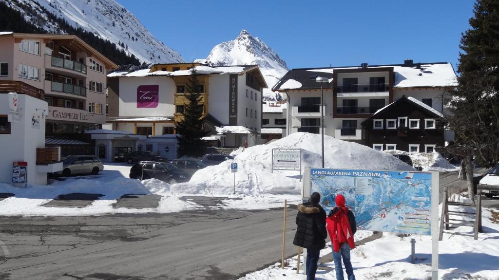 Hotel Toni Galtür エクステリア 写真